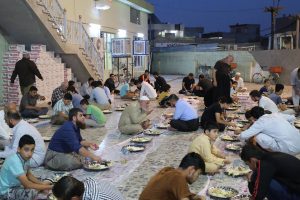 مأدبة افطارٍ جماعي في جامع الامام الشافعي برعاية الشيخ العلامة الدكتور عبد اللطيف الهميم2